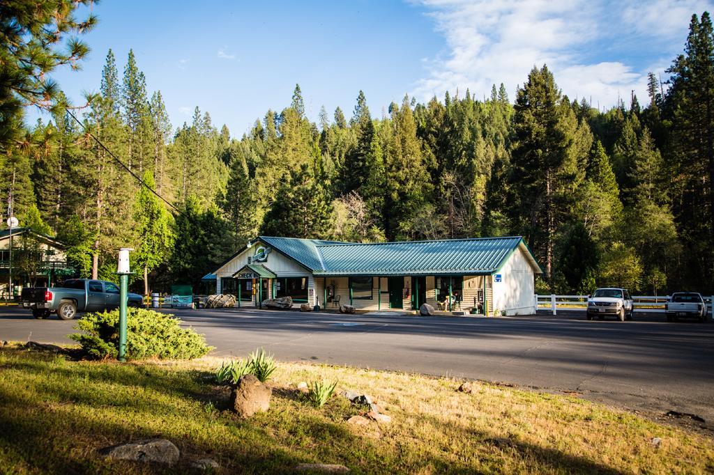 Yosemite Lakes Meadow Yurt 15 Harden Flat Exterior photo